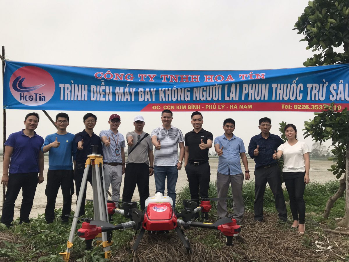 Công ty Hoa Tín đưa ứng dụng “Máy bay không người lái phun thuốc Bảo vệ thực vật” trong sản xuất nông nghiệp công nghệ cao